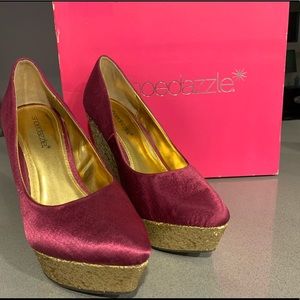Sparkly gold/magenta wedges